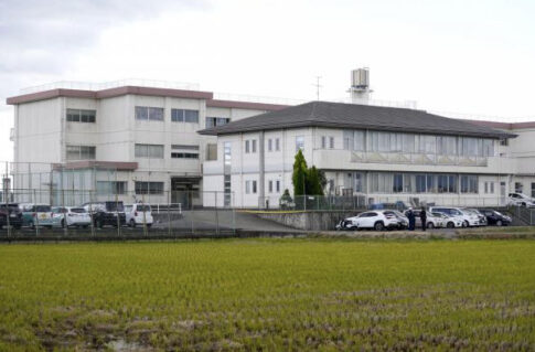 愛知県弥富市立十四山中学校